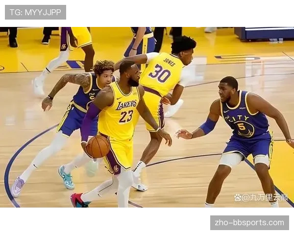 湖人客场二十四胜十五败，对阵勇士取得关键卡位战胜利